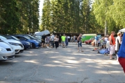 Som dere ser er det mange på plassen nå og været er helt strålende