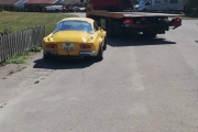 Etter en tid kom redningsbilen som skulle kjøre bilen hele veien hjem til Våler
