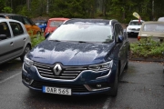 Femte bilen er en Renault Talisman for vi høre
