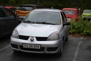 Sjette bilen er en Clio tror jeg, blir korrigert hvis jeg tar feil