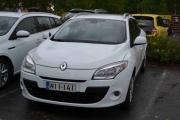 Trettitredje er en Renault Megane, igjen med hjelp fra Roger