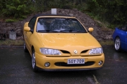 Førtifem er en Megane cab, tror det står et par slike i hagen til Vidar