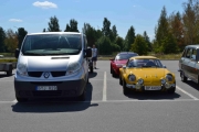 Kan man kjøre an Renault Alpine A-110 inn i en Renault Trafic eller en Renault Master? Bare en ide jeg har