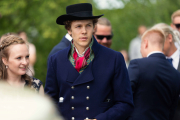 Her står sjåføren