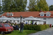 Legg merke til glassblåseren midt i bilde