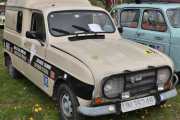 Som klubbens fotograf i Club Renault Norvège må jeg ta noen nærbilder av medlemmenes fine veteranbiler, som denne Renault F4 Fourgonnette