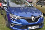 Tøff, men litt nyere denne Renault Megane GT, og vi snakker Turbo og hestekrefter her også