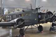 Dette må være Junkers Ju 52/3m ’Tante-Ju’, det er et transportfly fra rundt 1930 og vi hadde dem i Norge også, Det norske Luftfartsselskap – Fred. Olsen Bergenske hadde 4 av dem