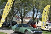 Men nå nærmer vi oss slutten, her kommer en Citroen SM fra 1975 gjennom portalen