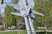Den ble produsert i flere varianter av Northrop mellom 1962 og 1987 og var basert på det supersoniske treningsflyet Northrop T-38 Talon, og var tenkt som et lavkost-jagerfly, noe det norske luftforsvaret her hjemme ikke var enig i