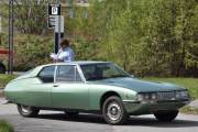 Neste er en Citroen SM fra 1975, ser at formannen slapper av litt nå