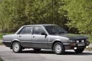 Men det kommer flere og dette er en Peugeot 505 SR fra 1986