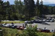 Den neste er en Peugeot 308 fra 2016. Så er neste en Peugeot 404 fra 1967 som vi har registrert før. Neste er en Peugeot 204 Cabriolet fra 1968 som vi også har registrert før. Neste er en Peugeot 306 fra 1998. Vi kan ikke fortsette sånn