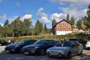 Men jeg kan ikke holde på slik, så noe må gjøres. Jeg tar disse tre også, fra venstre. Citroën C6 fra 2010. Neste Citroën C6 fra 2006. Siste er Citroën BX Gti 16 V fra 1989