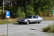 Men her kommer de jo på rekke og rad, her er en Citroën SM fra 1971. Den ene eldre enn den andre