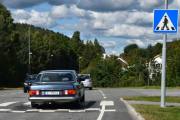 Jeg hadde også en Mercedes bak meg og la meg inn, og vips så kan vi dokumentere. Det er en Mercedes-Benz S Klasse fra 1983. Den var verd å vente på, fin var den også