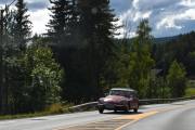 Men nå aner jeg ugler i mosen, kjører jeg feil vei igjen nå, når jeg møter en Citroen DS 23 FF fra 1974? Syns jeg kjenner han igjen fra treffet