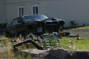 Men nå ble jeg veldig usikker, den har fått seg en stygg bulk foran. Mercedes, men årstallet klarer jeg ikke