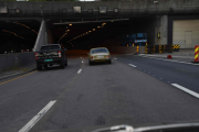 Nærmer meg og det er en Jaguar XJ6 L fra 1978, da fant jeg en veteran