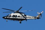 Morten 21 september 2019 - LN-ORA og LN-WND i formasjon over Ekeberg