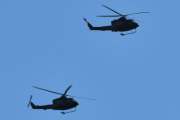 Morten 6 mai 2020 - To Bell 412SP Arapaho helikoptre i formasjon over Høyenhall