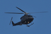 Knut torsdag 5 mars 2020 - Bell 412HP Arapaho helikopter over Maridalen, det er jo militær helikoptre han tar bilde av