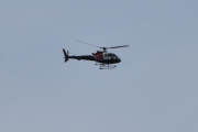 Morten 5 september 2020 - Helitrans over Høyenhall, de holder seg akkurat langt nok unna