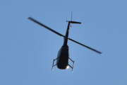 Morten 22 april 2021 - Robinson R44 over Høyenhall, jeg er jo på verandaen, men får ikke tak i den