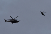 Morten 15 august 2021 - To Politihelikoptre møtes over Høyenhall