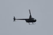Morten 7 august 2021 - Robinson R44 Raven I over Høyenhall, klokken er 16.08. Jeg tror det er LN-OSS som tester ut rekkevidden min. Men vi må ha litt orden på bladene