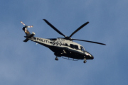 Morten 10 november 2021 - Politihelikopter over Høyenhall, det er Leonardo AW169 som flyr her