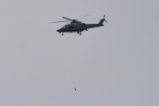 Morten 19 juni 2021 - Politihelikopter og svalen over Høyenhall