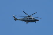 Morten 5 juni 2021 - Politihelikopter over Høyenhall