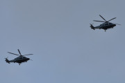 Morten 22 mai 2021 - To Politihelikoptre i formasjon over Høyenhall