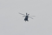Morten 31 mai 2021 - Helikopter over Høyenhall, den kommer fra hustaket og jeg er for sent ute
