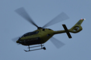 Morten 13 november 2021 - Norsk Luftambulanse over Høyenhall, det er flinke folk som er på jobb