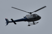 Morten 1 juli 2021 - LN-OSE besøker Høyenhall, her kommer Pegasus Helicopter med sitt Airbus H125 AS350B2