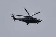 Morten 12 april 2022 - Politihelikopter over Høyenhall, du stiller deg i posisjon og jeg følger deg