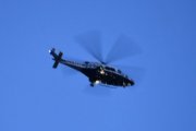 Morten 18 april 2022 - Politihelikopter over Høyenhall om kvelden