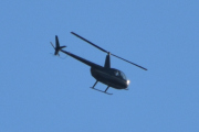 Morten 19 april 2022 - Robinson R44 Raven I kommer over Høyenhall igjen