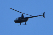 Morten 22 april 2022 - Robinson R44 besøker Høyenhall