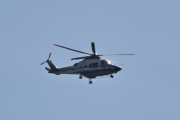 Morten 22 august 2022 - Politihelikopter over Høyenhall, klokken er 13.20. Hvor nærme kommer du denne gangen?