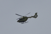 Morten 23 august 2022 - Norsk Luftambulanse over Høyenhall, vi for håpe det ikke er noe alvorlig