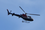 Morten 30 august 2022 - LN-OGE besøker Høyenhall, det er Helitrans som kommer med sin Airbus H125 fra 2020