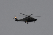 Morten 30 august 2022 - Politihelikopteret over Høyenhall, nå er det snart natta, venter bare på signalet
