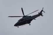 Morten 6 mai 2022 - Politihelikopter over Høyenhall, dette blir det siste helikopteret over Høyenhall i dag