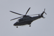 Morten 26 februar 2022 - Politihelikopter over Høyenhall, men nå har du retningen mot solen