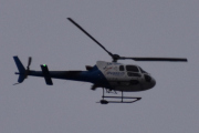 Morten 28 januar 2022 - LN-OSQ besøker Høyenhall, selvfølgelig legger dem seg i posisjon med sitt H125 helikopter