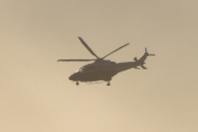 Morten 29 januar 2022 - Politihelikopter over Høyenhall, da reiser Leonardo AW169 tilbake til Taraldsrud og jeg har fremdeles motlys
