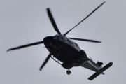 Morten 3 mars 2022 - LN-ORB besøker Høyenhall, dette er Politiets andre helikopter av typen Leonardo Spa AW169